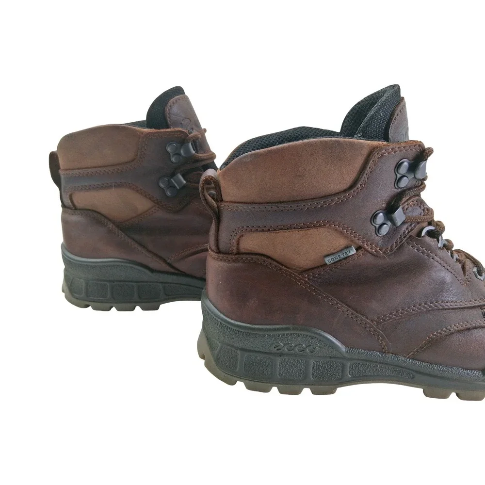 ECCO Track Boots Mens Size 8 Brown Leather Waterproof Gore-Tex Ankle Hiking